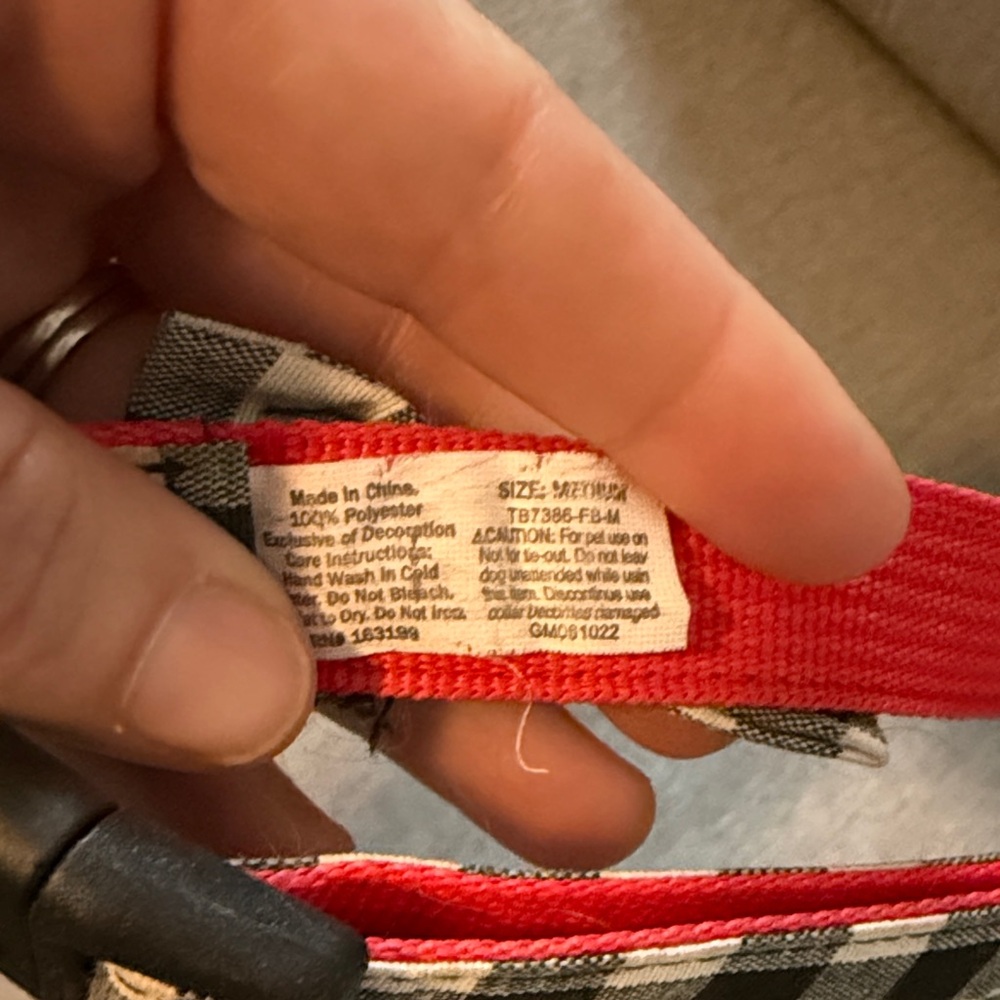 Plaid Dog Collar with Bow- Medium - Picture 2 of 2